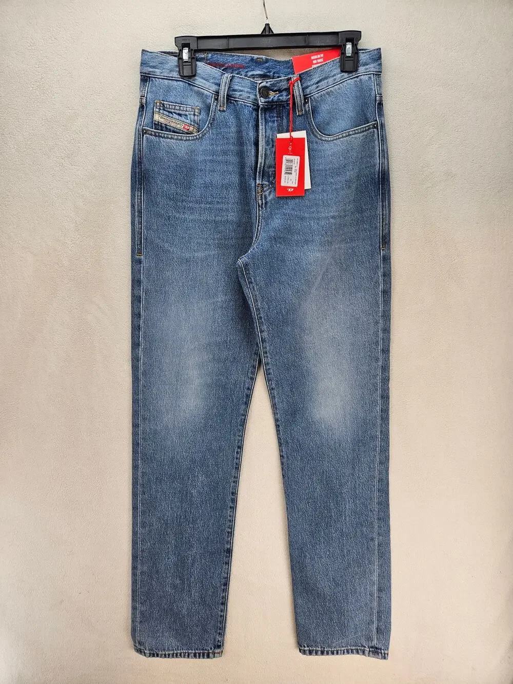 DIESEL MEN'S 30X34 D-VIKER STRAIGHT LEG TROUSER JEANS MEDIUM WASH NWT
